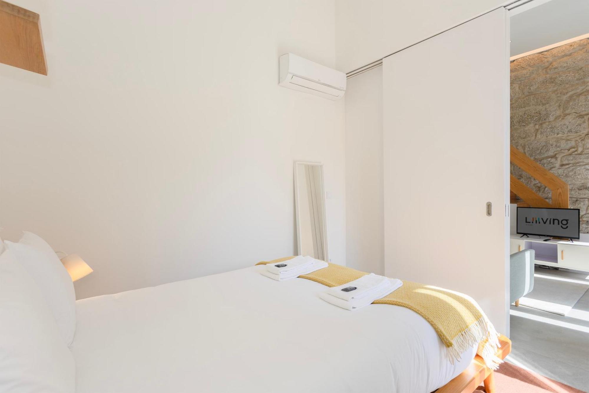 Liiiving In Porto - Terrace & Sunny Apartment מראה חיצוני תמונה