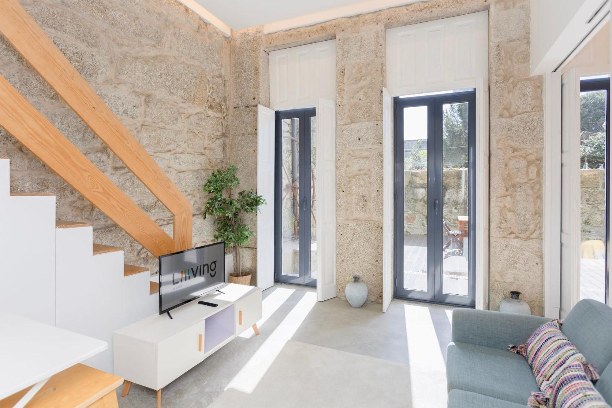 Liiiving In Porto - Terrace & Sunny Apartment מראה חיצוני תמונה